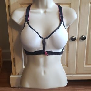 Maidenform White Pink And Black Zipper Sports Bra